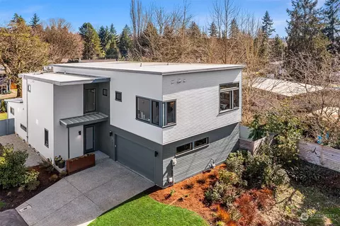 12216 94th Ave NE, Kirkland, WA 98034
