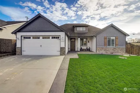 2123 NW 70th St, Vancouver, WA 98665