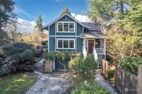 9501 49th Ave NE, Seattle, WA 98115