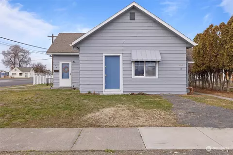 1046 W Cascade Avenue Apt Abc Ave #A,B&C, Moses Lake, WA 98837