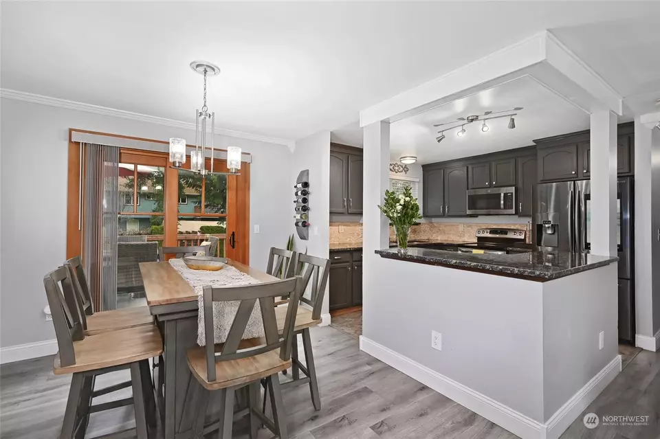Dining - 4724 132nd Pl SE, Mill Creek, WA 98012 photo 2 of 2