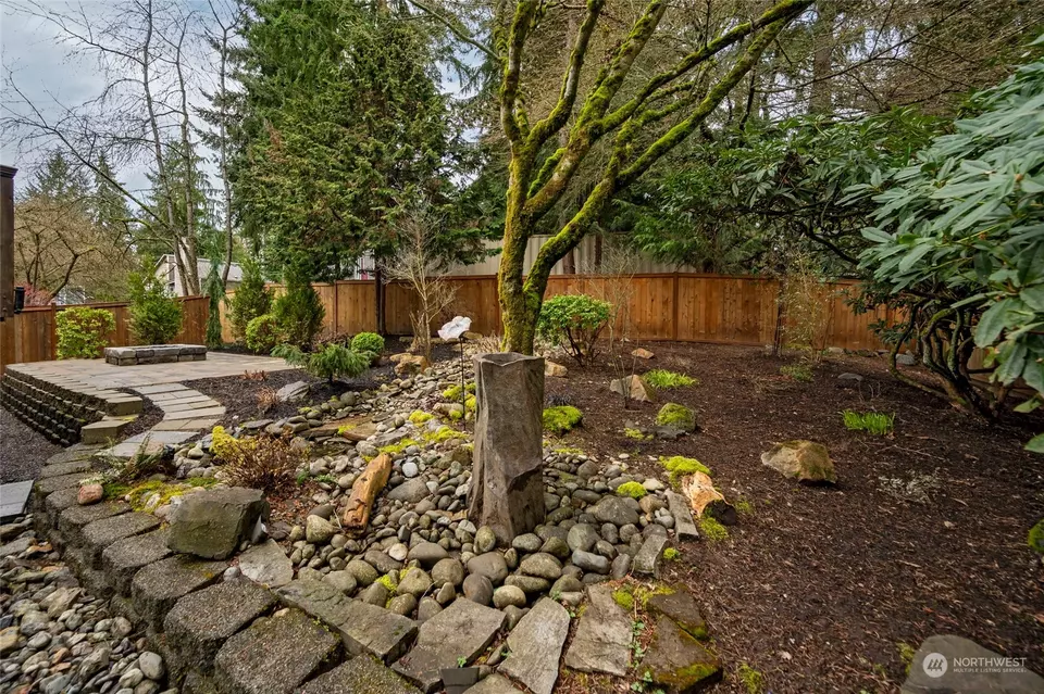 Exterior - 4724 132nd Pl SE, Mill Creek, WA 98012 photo 12 of 14