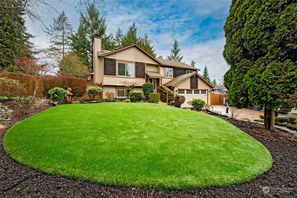 Exterior - 4724 132nd Pl SE, Mill Creek, WA 98012 photo 5 of 14