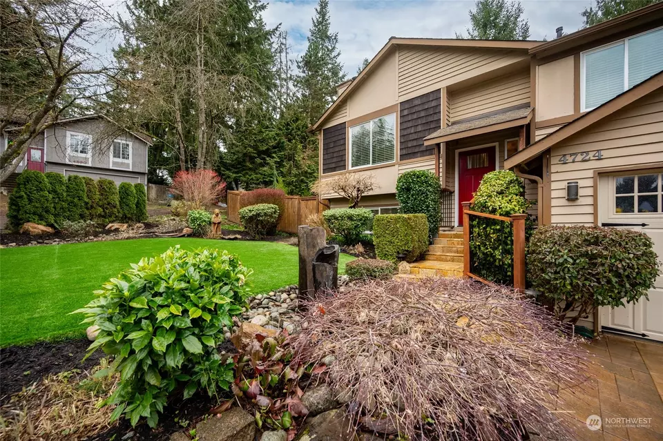 Exterior - 4724 132nd Pl SE, Mill Creek, WA 98012 photo 3 of 14