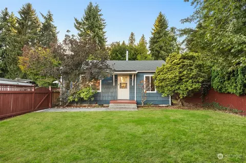 15225 Wallingford Ave N, Shoreline, WA 98133