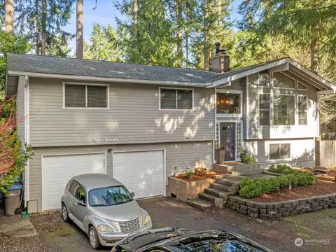 3331 SE Summer Pl, Port Orchard, WA 98366