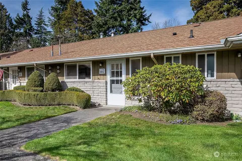 21108 77th Pl W #102, Edmonds, WA 98026