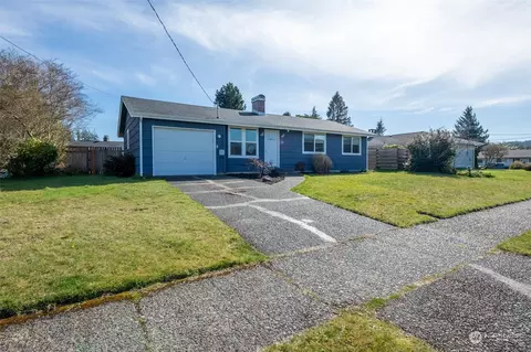 179 Alder Dr, Cosmopolis, WA 98537