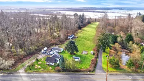 1818 Marine Dr NE, Marysville, WA 98271