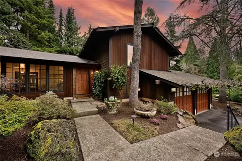 12912 NE 30th St, Bellevue, WA 98005