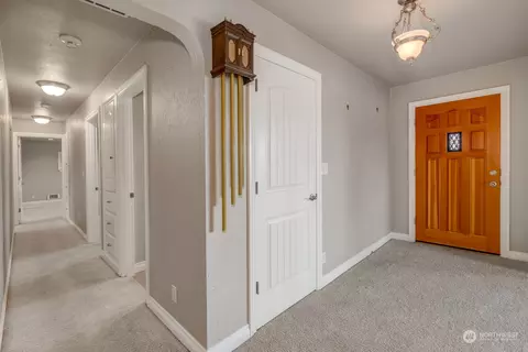 Other - 1318 50th St SE, Everett, WA 98203 photo 2 of 10