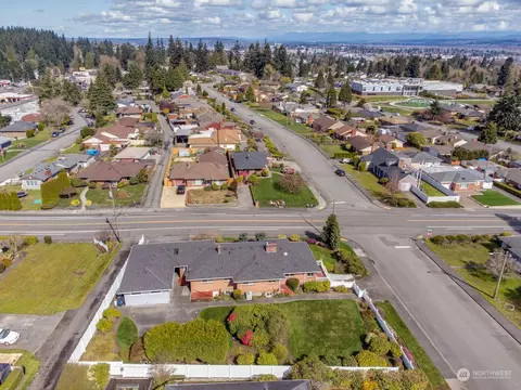 View/Area - 1318 50th St SE, Everett, WA 98203 photo 5 of 6