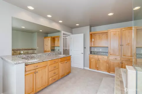 Other - 1318 50th St SE, Everett, WA 98203 photo 5 of 10