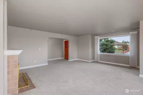 Other - 1318 50th St SE, Everett, WA 98203 photo 4 of 10