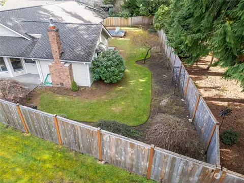 Exterior - 1828 142nd St SE, Mill Creek, WA 98012 photo 8 of 9