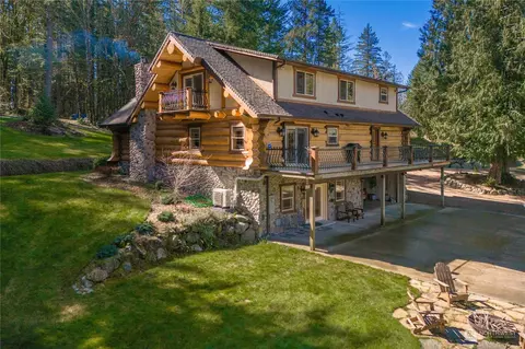 29426 SE 374th St, Enumclaw, WA 98022