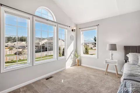 516 Mount Peak St N, Enumclaw, WA 98022 photo 20