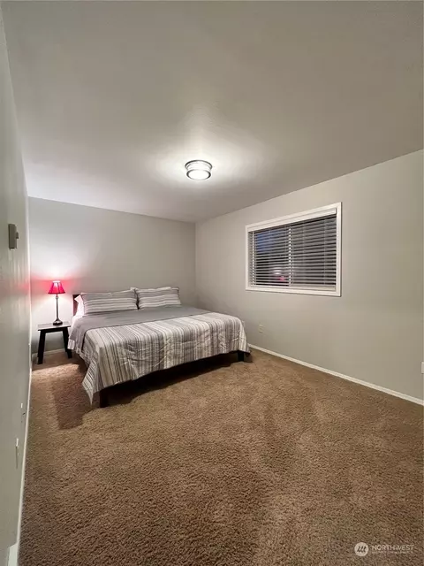 Bedroom - 264 NW Clay Ct, Pullman, WA 99163 photo 2 of 2