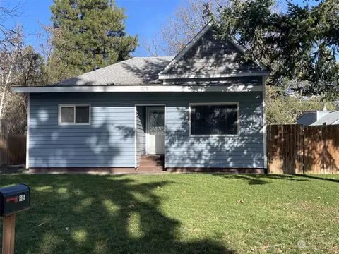 605 Dayton Ave E, Dayton, WA 99328