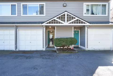 814 Pike St NE #D9, Auburn, WA 98002