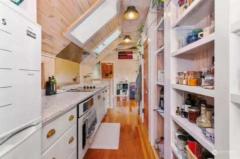 Kitchen - 2029 Walnut St, Everett, WA 98201 photo 2 of 5