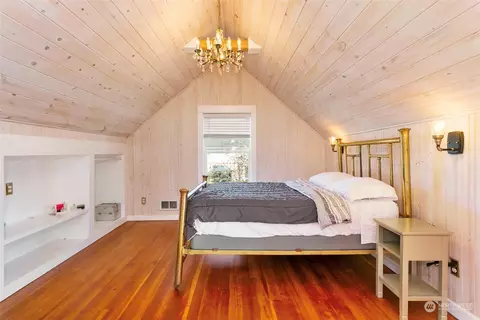 Bedroom - 2029 Walnut St, Everett, WA 98201 photo 4 of 6