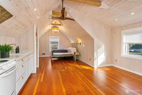 Other - 2029 Walnut St, Everett, WA 98201 photo 2 of 7