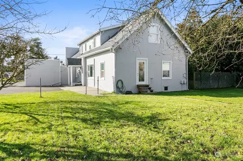 Exterior - 2029 Walnut St, Everett, WA 98201 photo 3 of 7