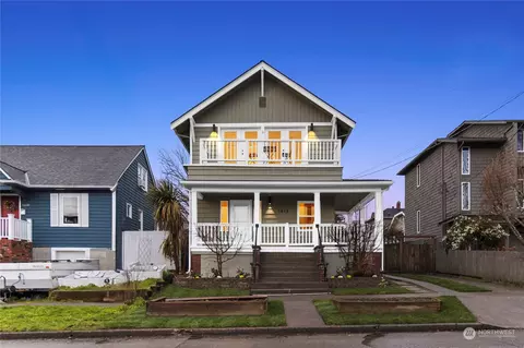1612 N 38th St, Seattle, WA 98103