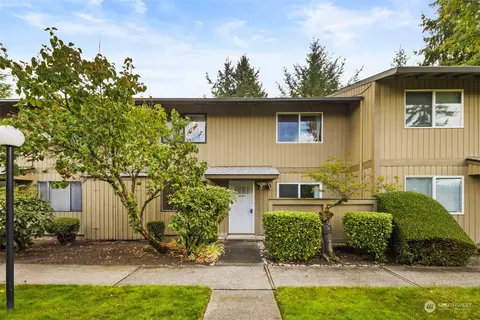 5904 N 15th St #A105, Tacoma, WA 98406