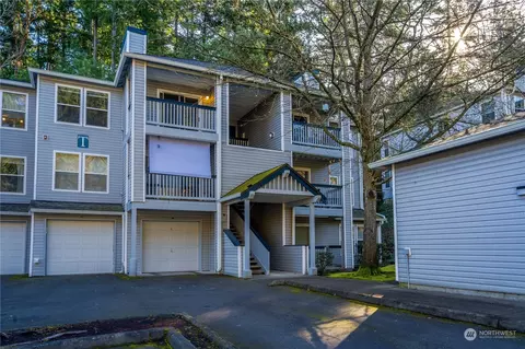 33020 10th Ave SW #T303, Federal Way, WA 98023