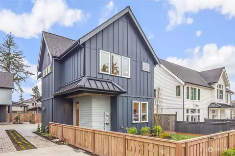 7337 122nd Ave NE, Kirkland, WA 98033