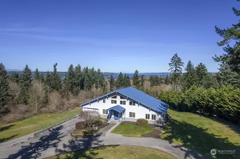 6918 SW 248th St, Vashon, WA 98070