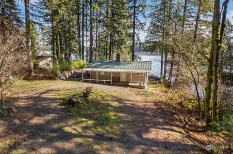 231 E Benson Loop, Shelton, WA 98584