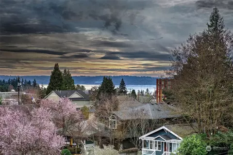4012 SW Graham St, Seattle, WA 98136