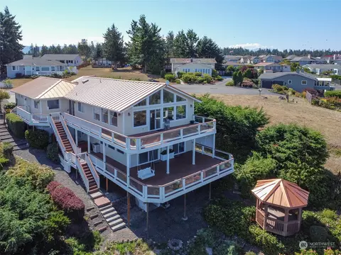 View/Area - 30 Barberry Ln, Sequim, WA 98382 photo 5 of 10