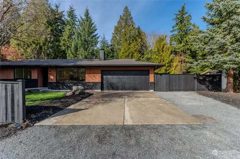4221 108th St SE, Everett, WA 98208