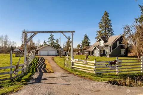 10405 34th Ave E, Tacoma, WA 98446