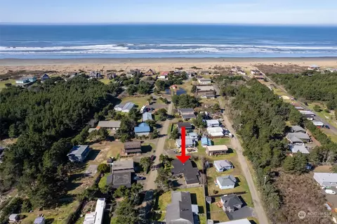 128 Wind Sand Ln W, Grayland, WA 98547