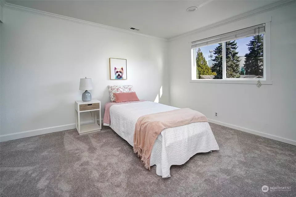 Bedroom - 13420 22nd Ave SE, Mill Creek, WA 98012 photo 2 of 3