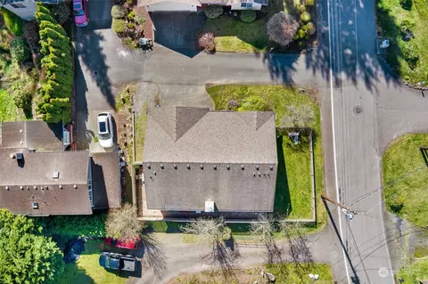 View/Area - 5307 East Dr, Everett, WA 98203 photo 2 of 3