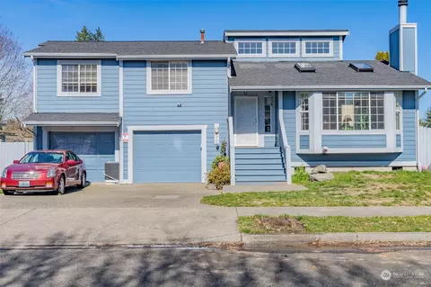 3944 Sidney St SE, Lacey, WA 98503