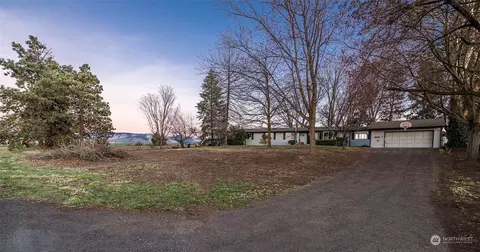 1390 Rooster Rd, Walla Walla, WA 99362