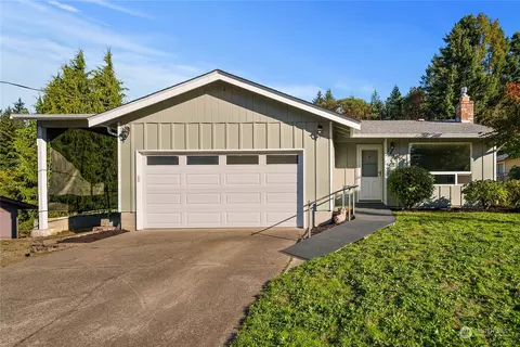 4409 S 49th St, Tacoma, WA 98409