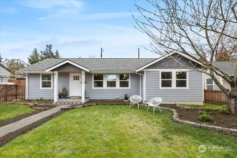 3410 SW 100th St, Seattle, WA 98146
