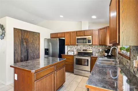 1165 E Gemstone St, Othello, WA 99344 photo 17