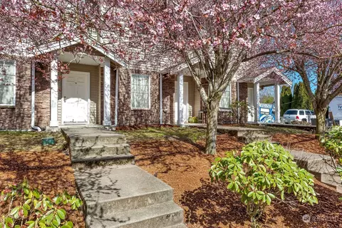 Exterior - 3429 Wetmore Ave, Everett, WA 98201 photo 5 of 11