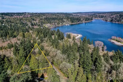 20109 Miller Bay Rd NE, Poulsbo, WA 98370