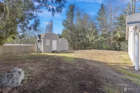 5631 E Grapeview Loop Rd, Allyn, WA 98524 photo 25