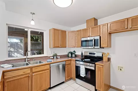5631 E Grapeview Loop Rd, Allyn, WA 98524 photo 9